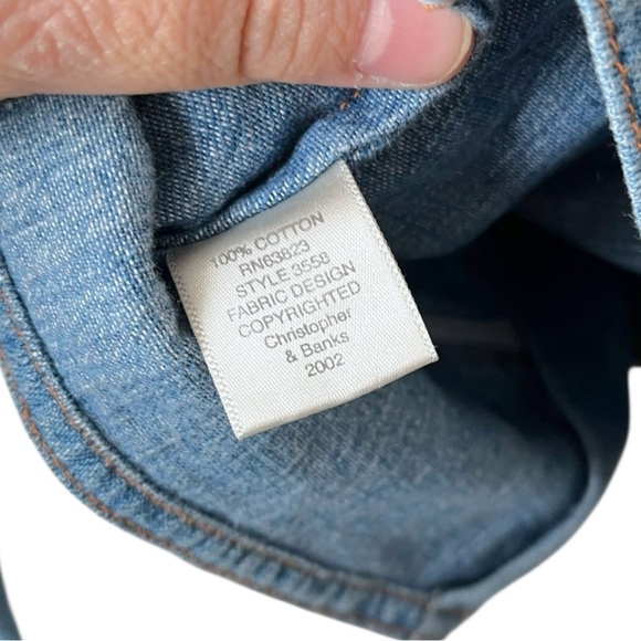 Vintage Y2K 2002 Christopher & Banks 100% Cotton Floral Embroidered Denim Jacket - Picture 6 of 6